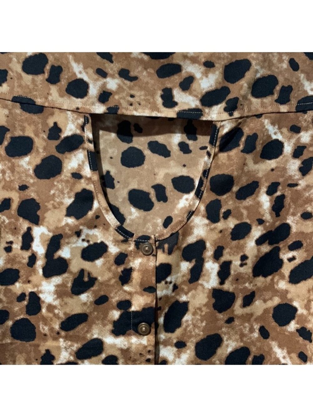 🌵3/$15 🌵 Blouse / large - Picture 3 of 3